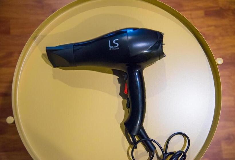 اتاق اکونومی, Peony S Home