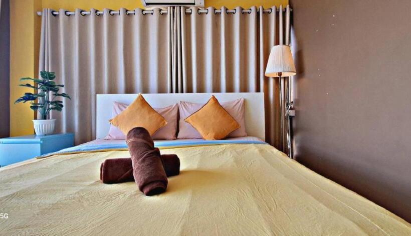 اتاق لوکس با تخت بزرگ, Peony S Home