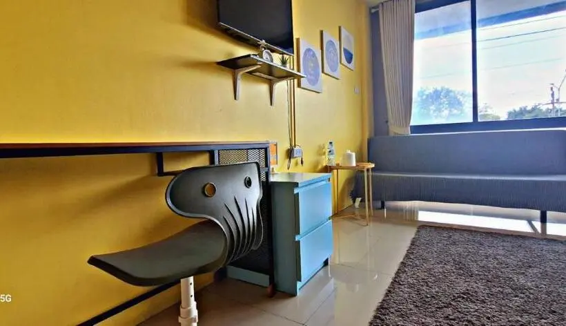 اتاق لوکس با تخت بزرگ, Peony S Home