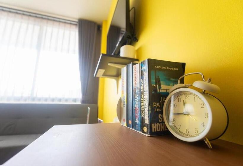 اتاق استاندارد سه نفره, Peony S Home