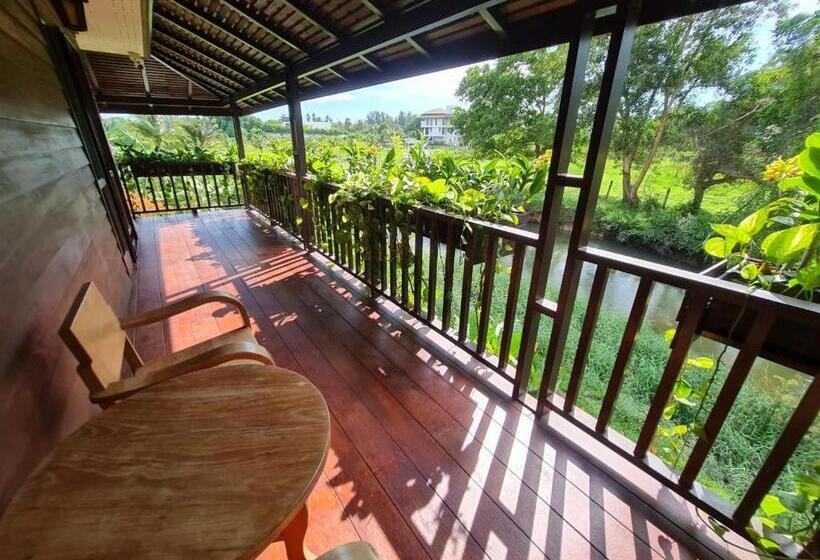 Семейный Номер, Baan Ati Resort & Spa