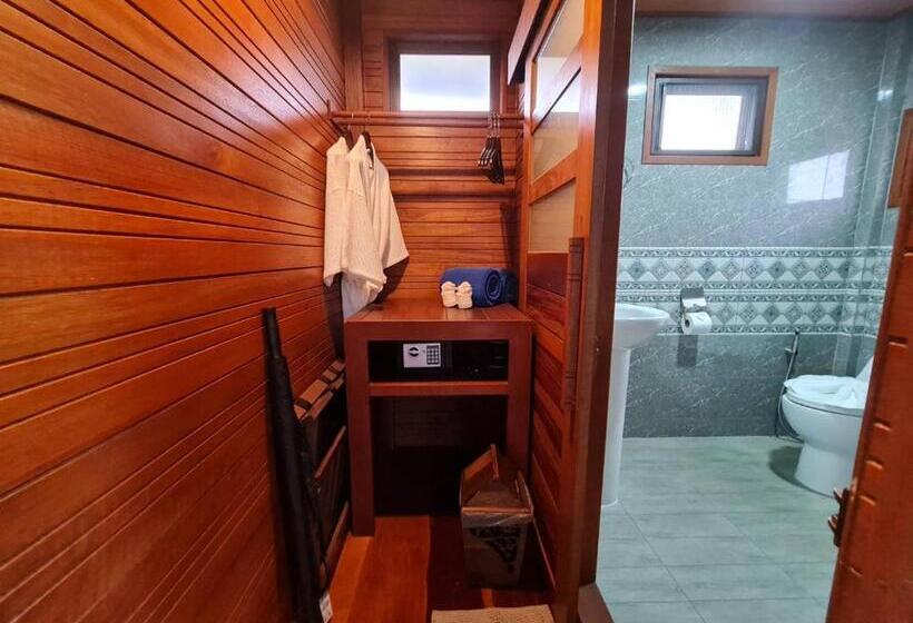 Номер Deluxe, Baan Ati Resort & Spa