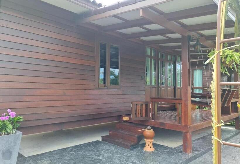 Номер Deluxe, Baan Ati Resort & Spa