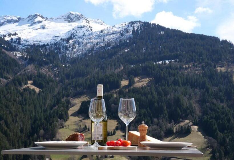 חדר סטנדרט נוף להרים, La Ferme D Hauteluce   Chambre D Hôtes