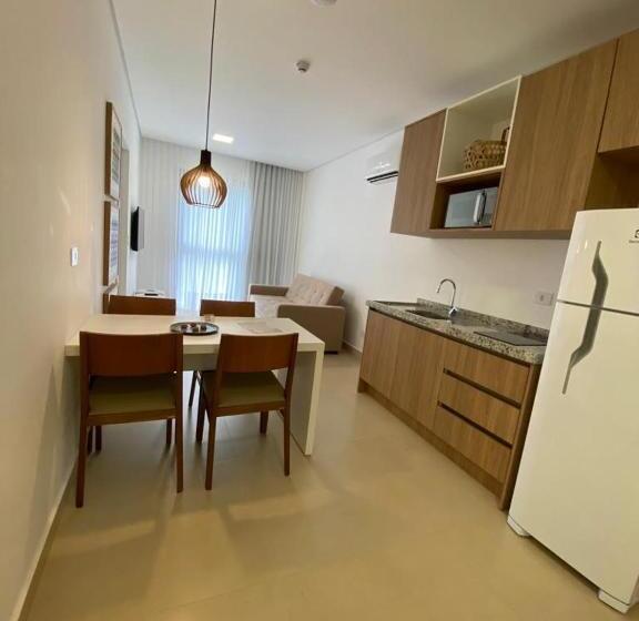 شقة غرفة نوم واحدة مزودة بشُرفة, Capivari Residence