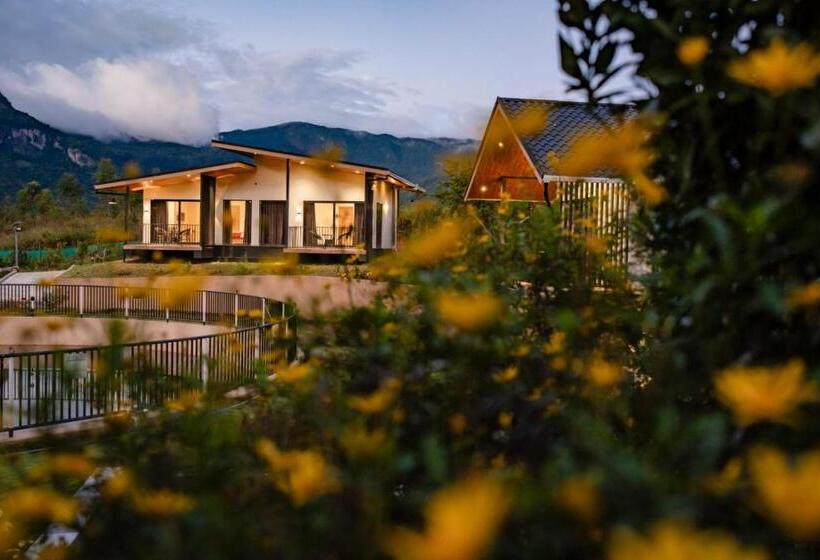 수피리어 패밀리 룸, Cleveland Resorts Kanthalloor