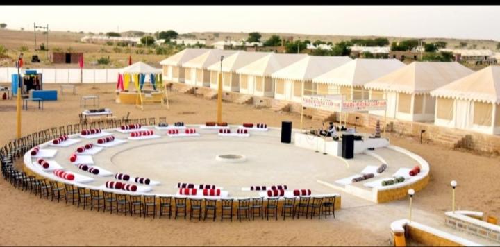 Quarto Estandar Cama King, Lala Desert Safari