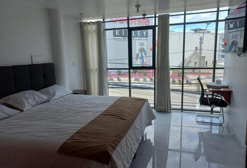 اتاق استاندارد سه نفره, Real Plaza