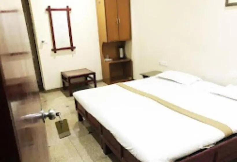 Sviitti, Regency Maharashtra