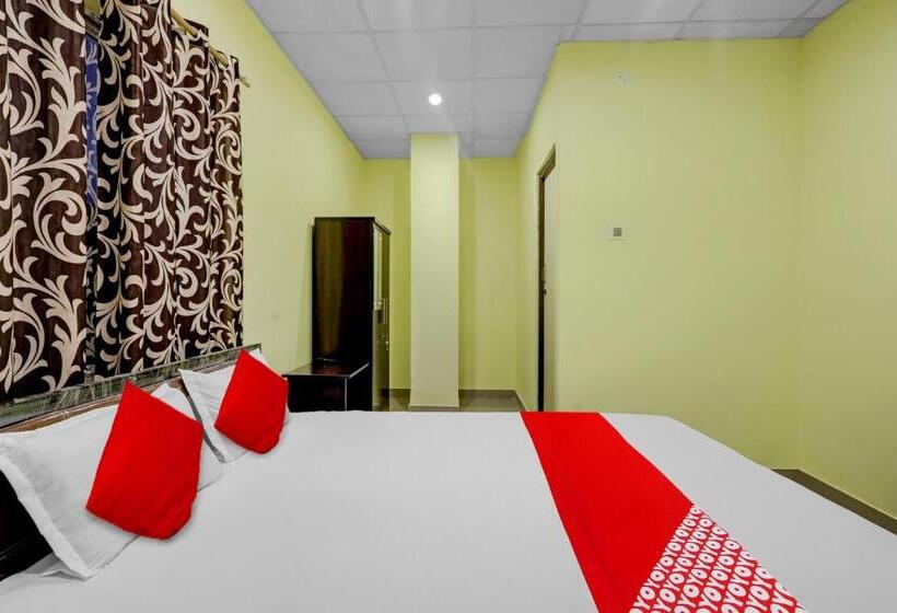 トリプルクラシックルーム, Super Oyo Rainbow Residency