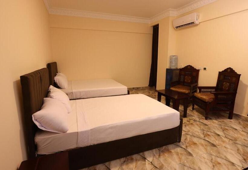 اتاق استاندارد با بالکن, Turquoise Pyramids