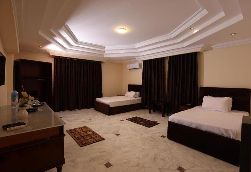 اتاق استاندارد سه تخته با بالکن, Turquoise Pyramids