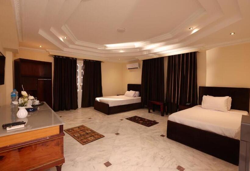 اتاق استاندارد سه تخته با بالکن, Turquoise Pyramids