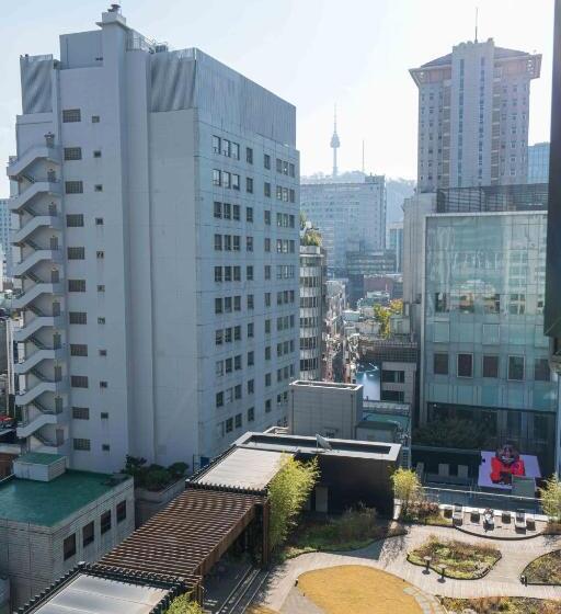 스탠다드 룸 킹사이즈 침대, Vert