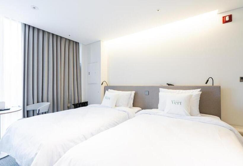 스탠다드 룸, Vert