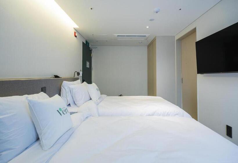 스탠다드 룸, Vert