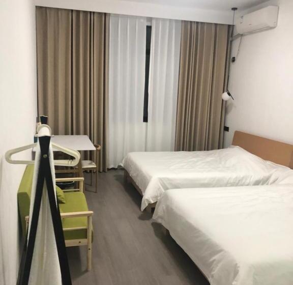 デラックスルーム, Hetao B&b