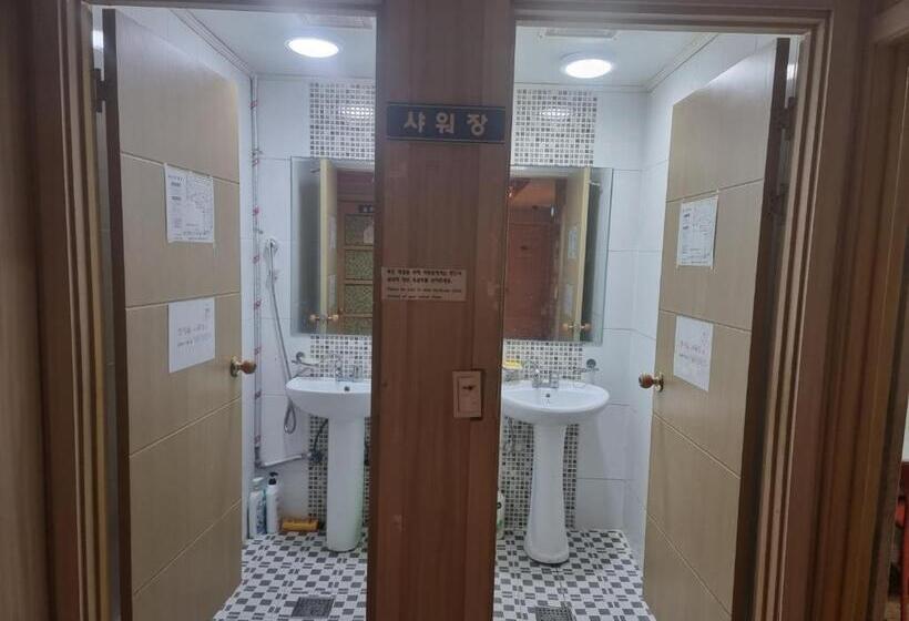 수피리어 싱글 룸, Halla Livingtel
