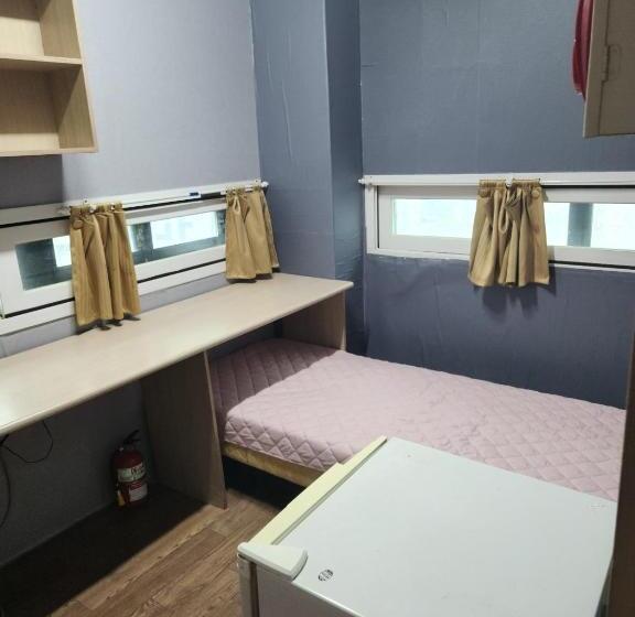 חדר סופריור יחיד, Halla Livingtel