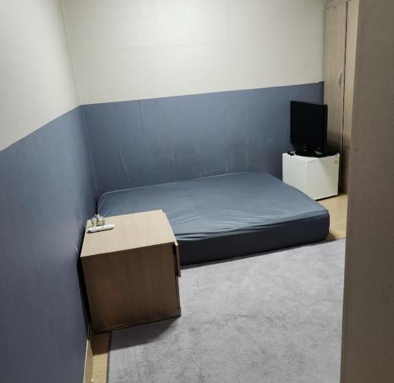 חדר סטנדרט, Halla Livingtel