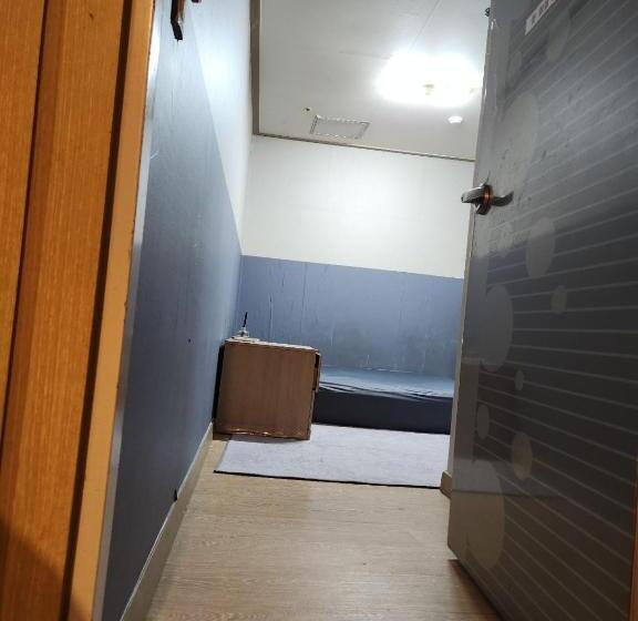 חדר סטנדרט, Halla Livingtel