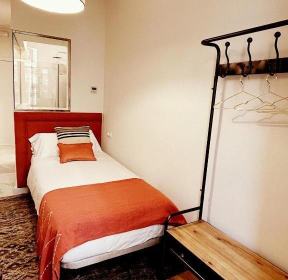 اتاق استاندارد یک نفره, Arco De La Seda Hotel Boutique