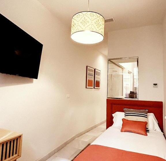 اتاق استاندارد یک نفره, Arco De La Seda Hotel Boutique