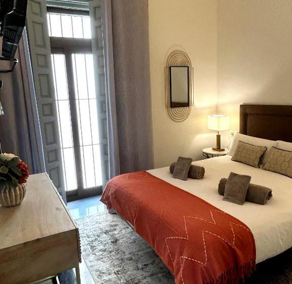 اتاق استاندارد چهار تخته, Arco De La Seda Hotel Boutique