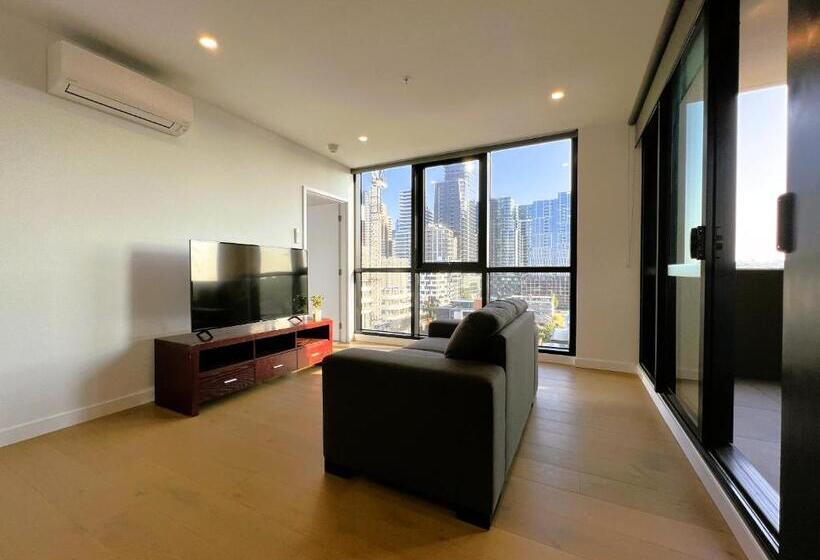 דירת חדר, Arnold Serviced Apartments