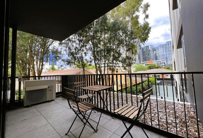 דירת שני חדרים, Arnold Serviced Apartments