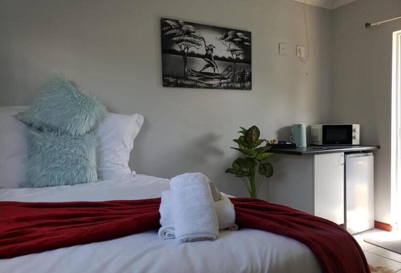 Номер Стандарт Вид на Бассейн, Bnb Panorama