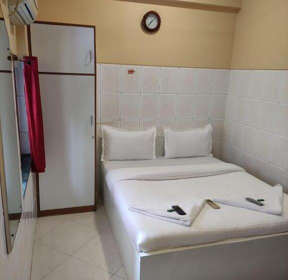 Standard Szoba, Amber Guest House