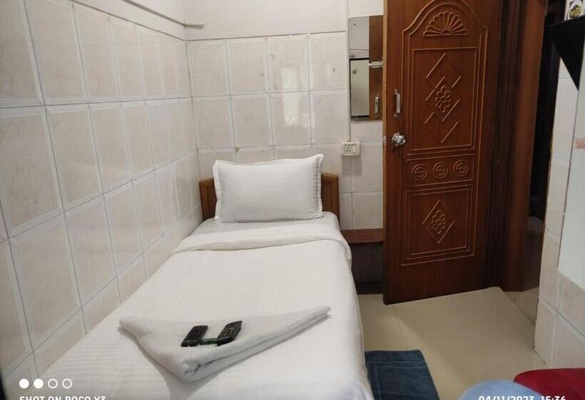 Egyágyas Economy Szoba, Amber Guest House