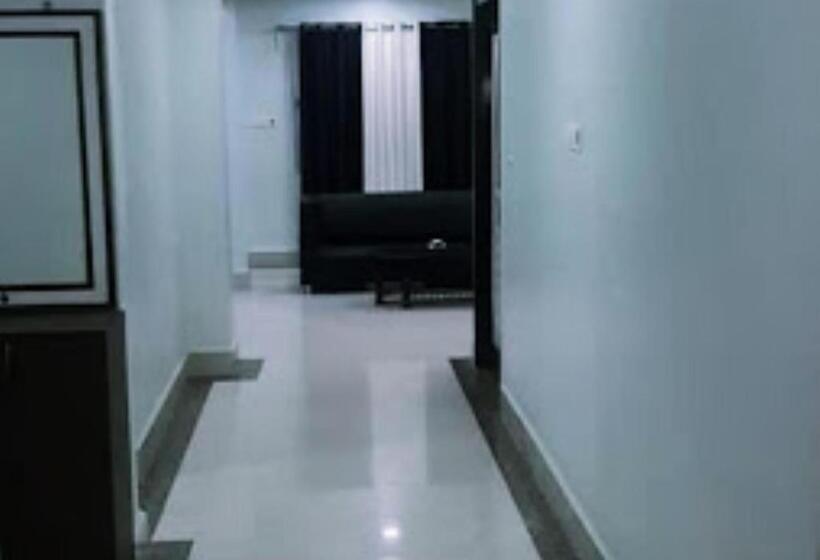 디럭스 룸, Creation Inn Bihar