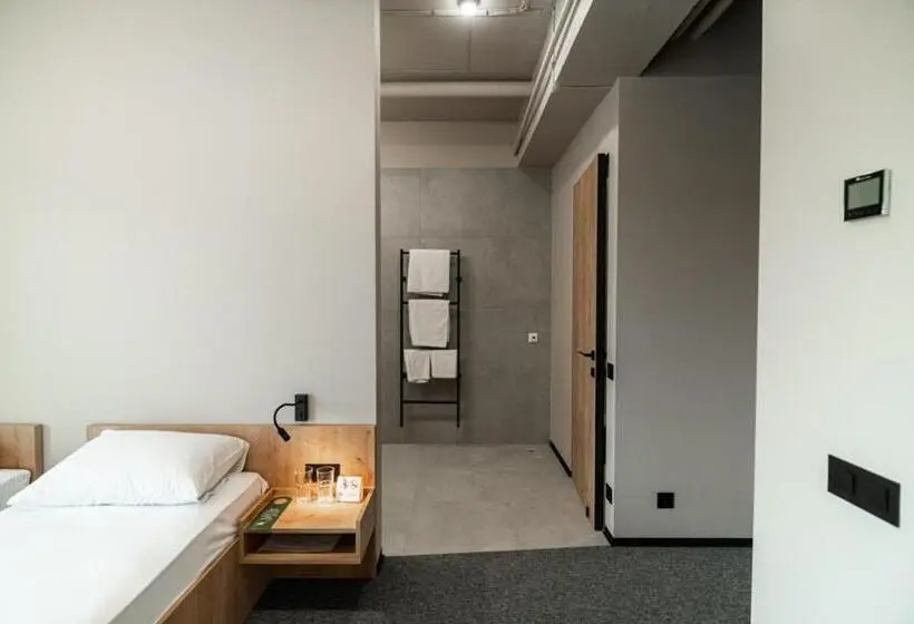 Superior-huone, Miramar Smart Room