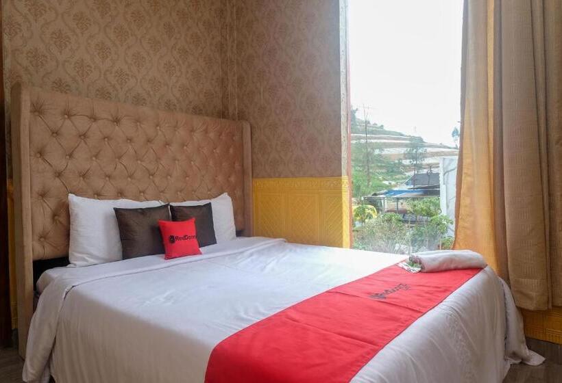 Семейный Номер, Reddoorz Syariah Near Gerbang Dieng 2