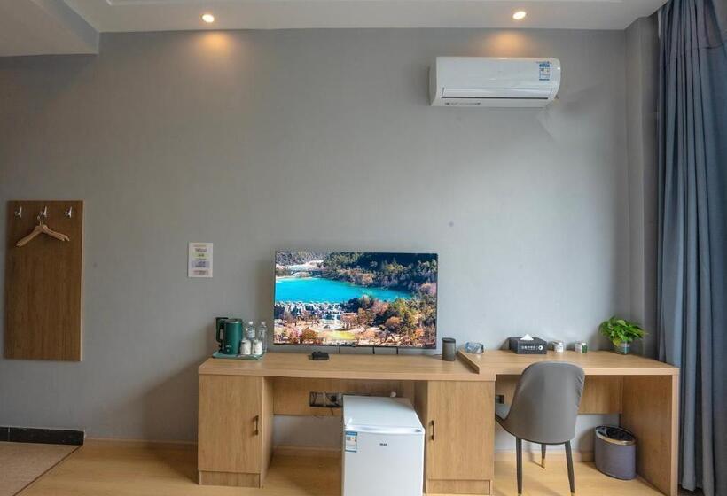 חדר דלוקס, Zebulun