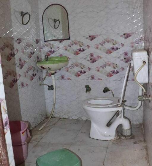 Трехместный Номер Классика, Oyo Hotel Grand