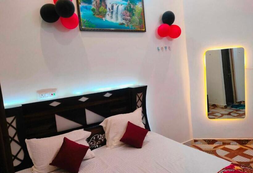 三人经典房间, Oyo Hotel Love Bite