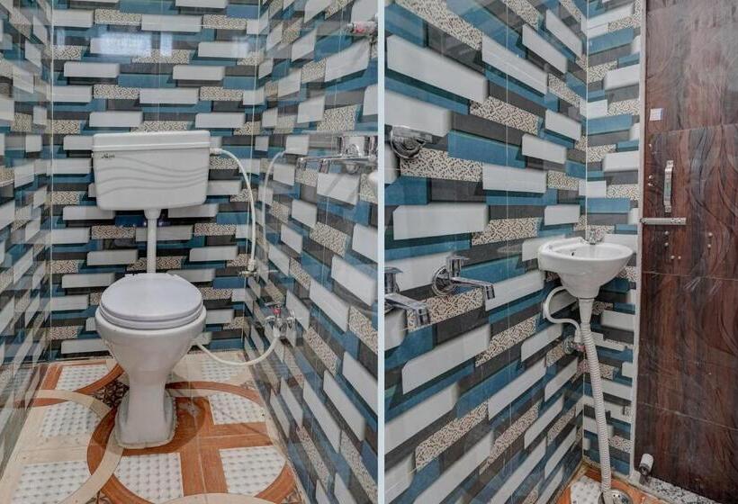 トリプルクラシックルーム, Oyo Hotel Love Bite