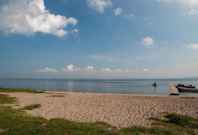 4인용 스탠다드 룸, 4 Personen Familienzimmer Mit Gemeinschaftsbad Auf Ruegen H5zi3