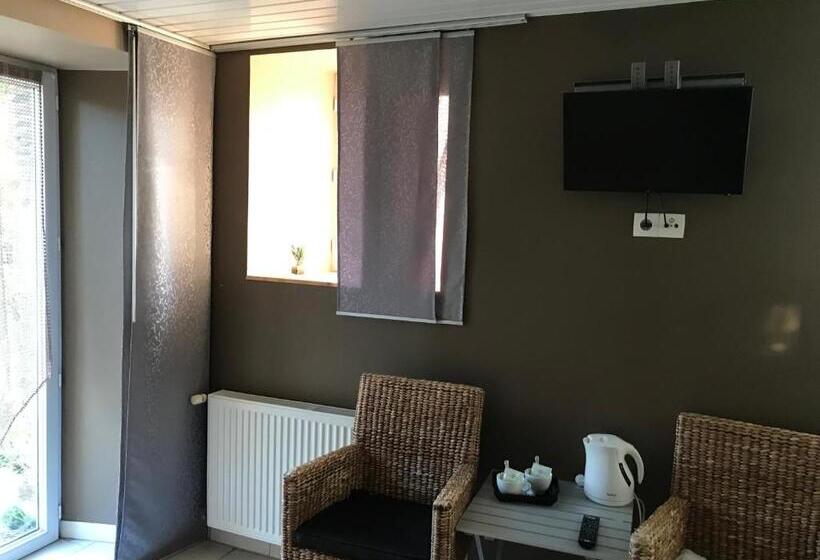 标准间带露台, La Longre