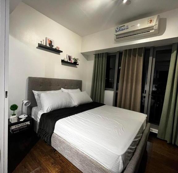 آپارتمان 1 خوابه با بالکن, Prime Posh Downtown Condo