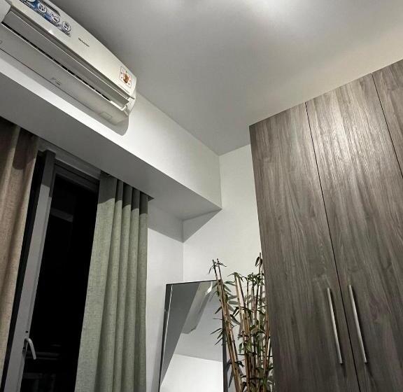 آپارتمان 1 خوابه با بالکن, Prime Posh Downtown Condo