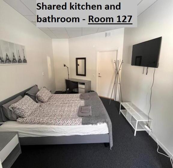 バスルーム共有のトリプルスタンダード, Rentalux Apartment Rooms