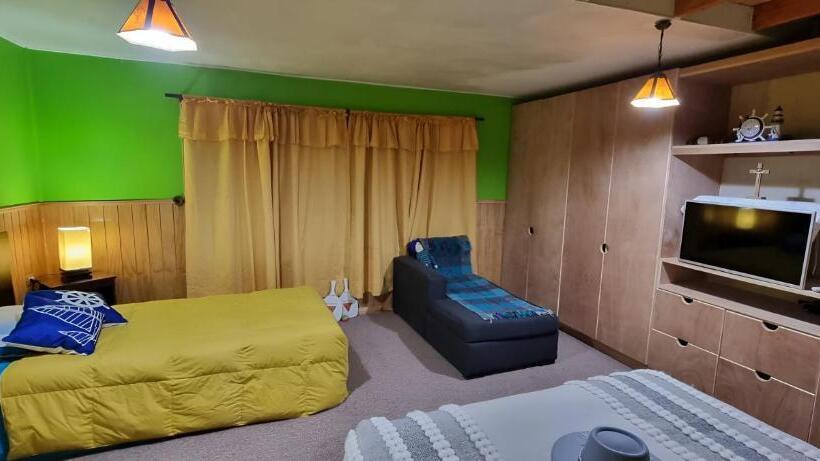 اتاق خانوادگی با چشم‌انداز باغ, Tinaja Mar Quillaipe   Hostería   Bed And Breakfast