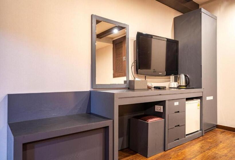 Habitació Deluxe, Airport June