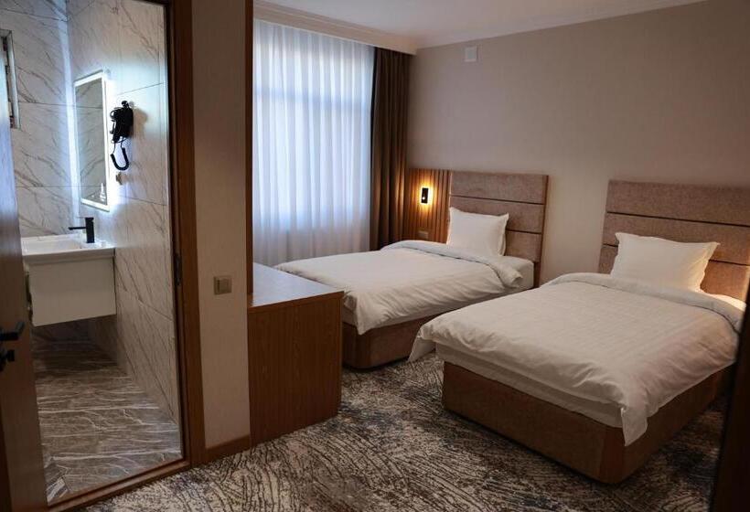 חדר סטנדרד יחיד חדר אמבטיה משותף, Damir