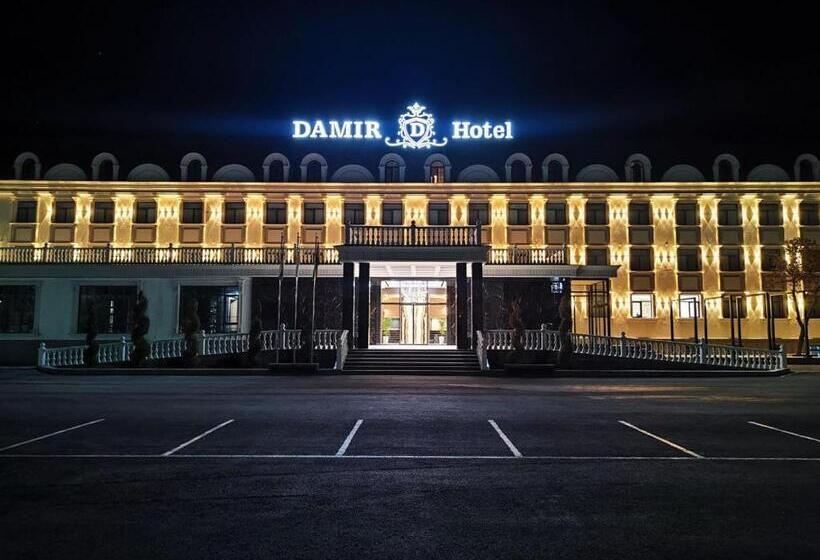 스탠다드 트리플 룸, Damir