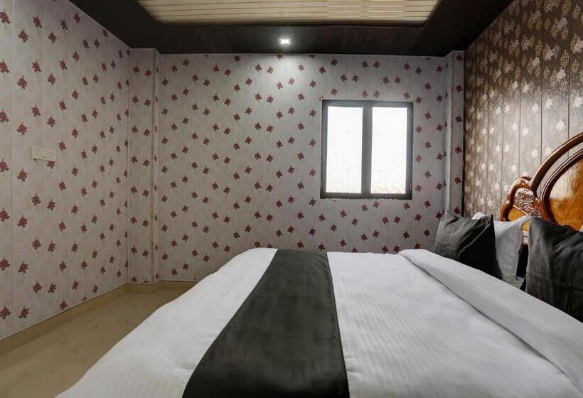 三人经典房间, Flagship Saarth Inn